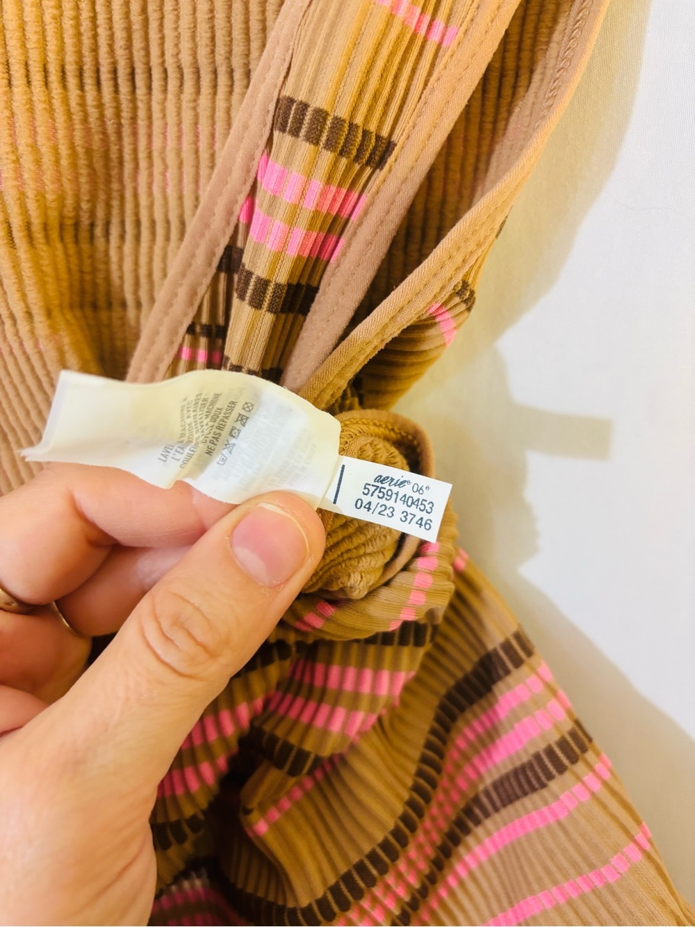 Aerie Real Good Striped Twist Front Crop Tank | Caramel Pink Brown | Large - Picture 4 of 7